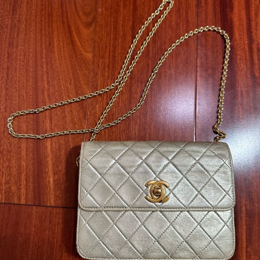 Vintage Chanel mini CF Flag WOC Gold Wallet waist bag clutch 3 in 1 - Picture 3 of 15